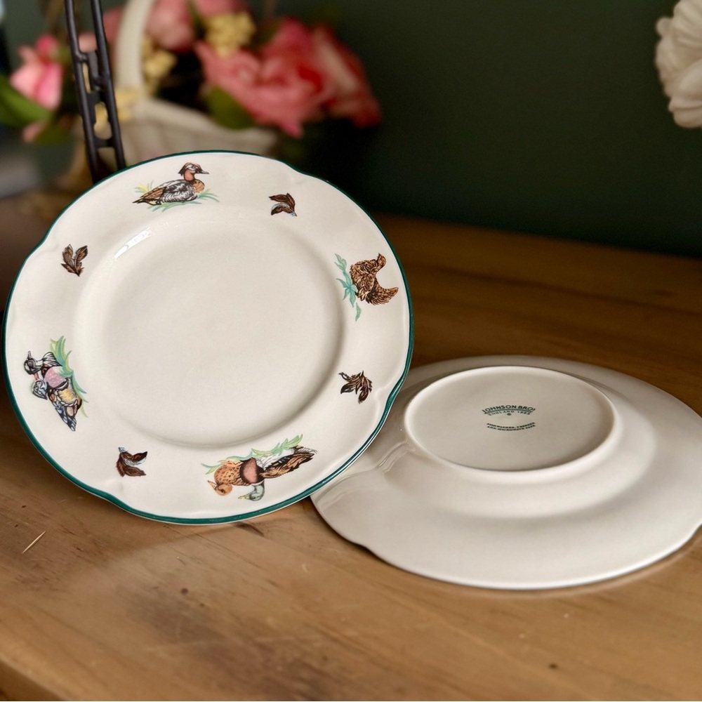 Johnson Brothers Brookshire Dessert Plate Ducks Woodland Cottagecore EUC - Picture 2 of 5